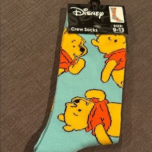 Winnie Pooh Crew Socks shoe Size 9-13 NWT